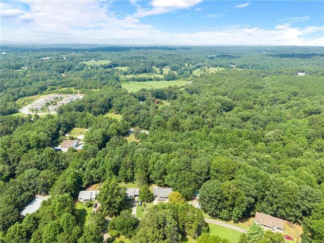 225 Vermont Street, Demorest, GA 30535