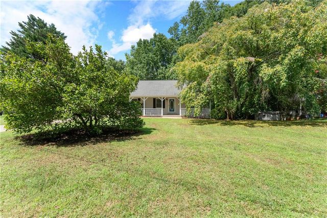 225 Vermont Street, Demorest, GA 30535