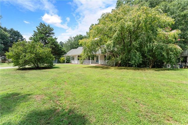 225 Vermont Street, Demorest, GA 30535