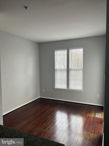 8157 POINSETT TER, Pasadena, MD 21122