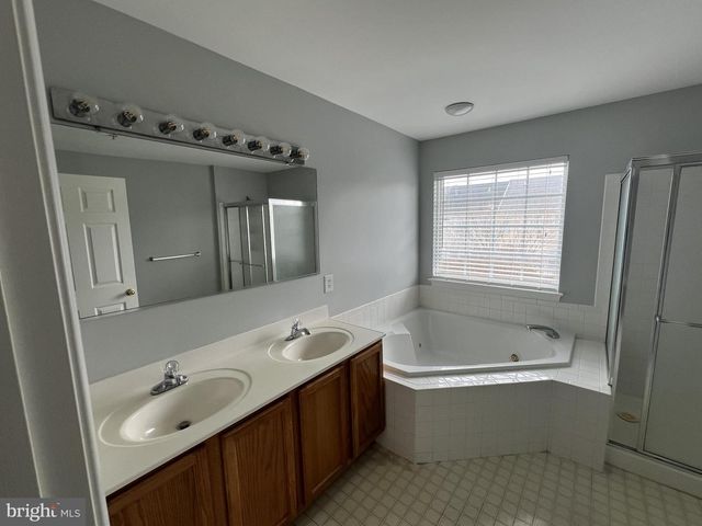 8157 POINSETT TER, Pasadena, MD 21122