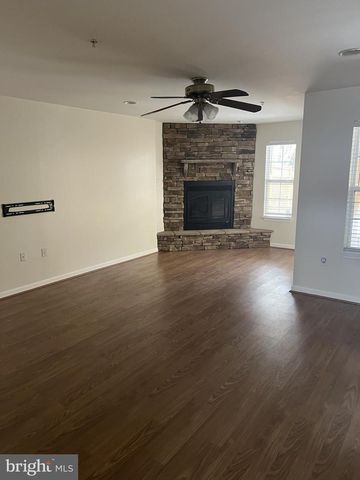 8157 POINSETT TER, Pasadena, MD 21122