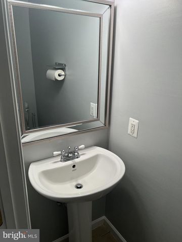 8157 POINSETT TER, Pasadena, MD 21122