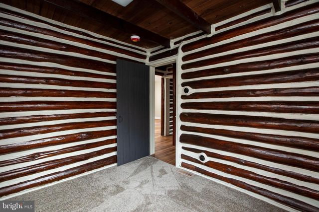 100 RANCOCAS BLVD, Mount Laurel, NJ 08054