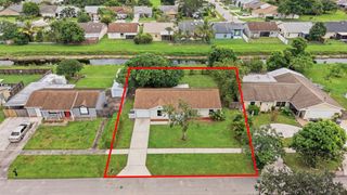 5141 Saint John Avenue N, Boynton Beach, FL 33472