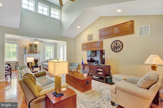 134 WOODHAVEN DR, Gettysburg, PA 17325