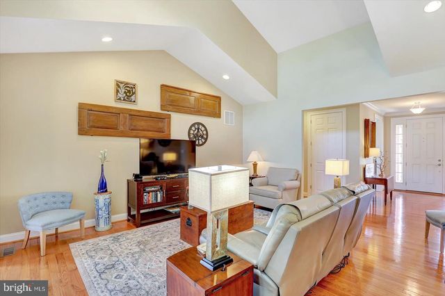 134 WOODHAVEN DR, Gettysburg, PA 17325