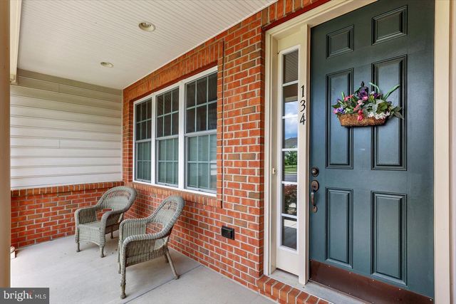 134 WOODHAVEN DR, Gettysburg, PA 17325