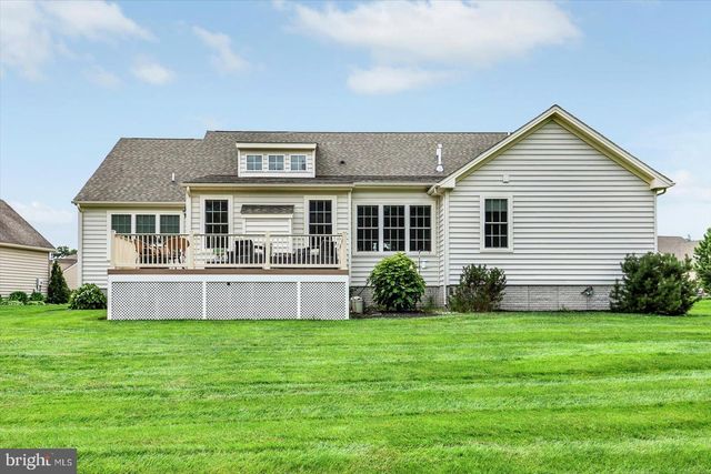 134 WOODHAVEN DR, Gettysburg, PA 17325
