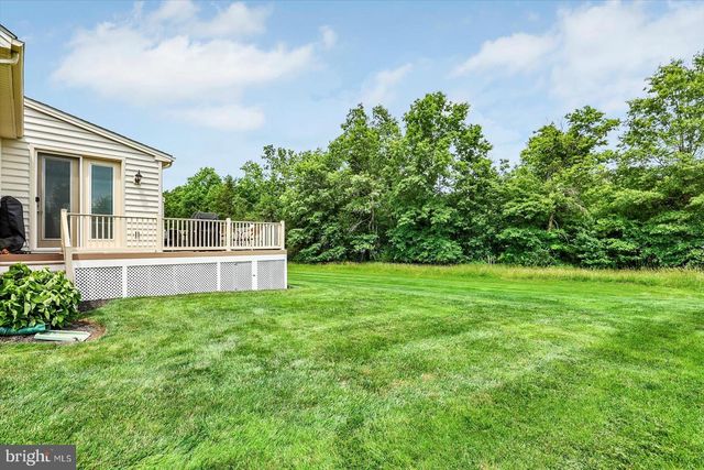 134 WOODHAVEN DR, Gettysburg, PA 17325