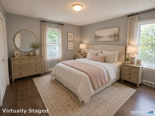 24 Pearl Street, Glastonbury, CT 06033