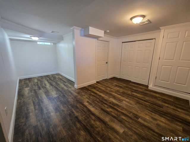 24 Pearl Street, Glastonbury, CT 06033