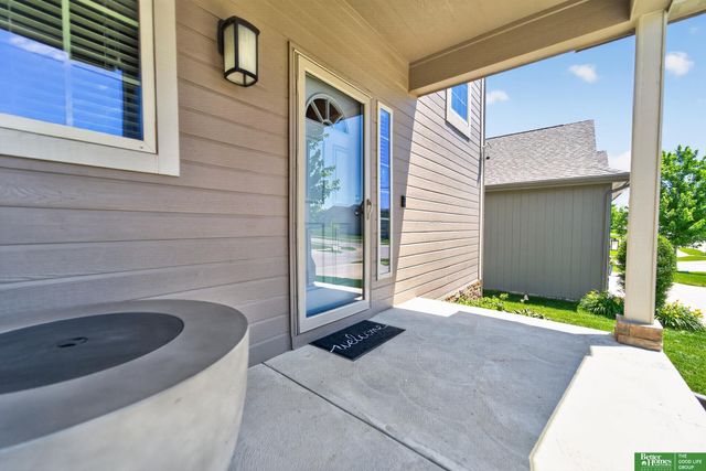 16606 Hanover Street, Bennington, NE 68007
