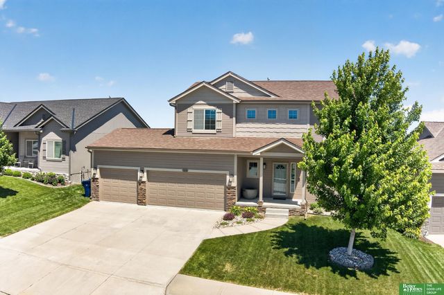 16606 Hanover Street, Bennington, NE 68007
