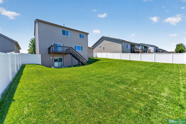 16606 Hanover Street, Bennington, NE 68007