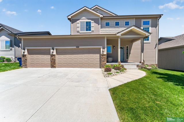 16606 Hanover Street, Bennington, NE 68007