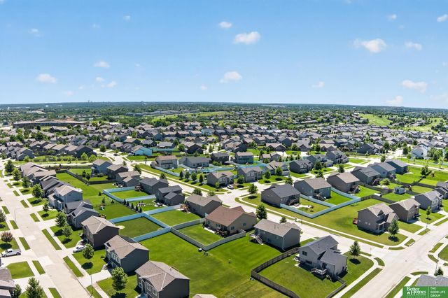 16606 Hanover Street, Bennington, NE 68007