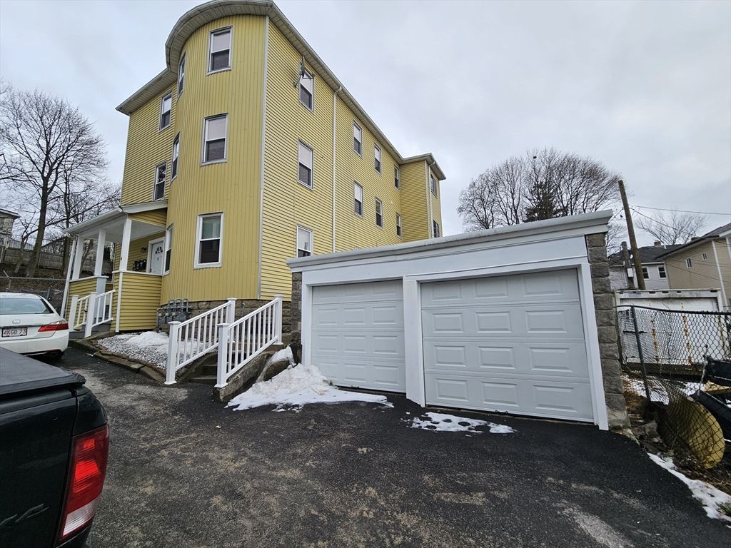 4 Vernon Terrace 2, Worcester, MA 01610