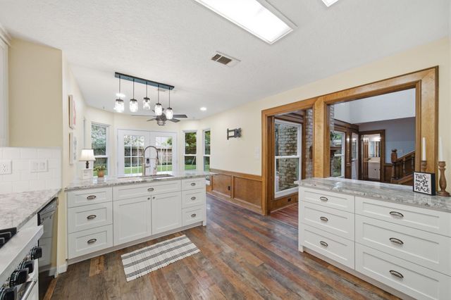 12030 Laneview Drive, Houston, TX 77070