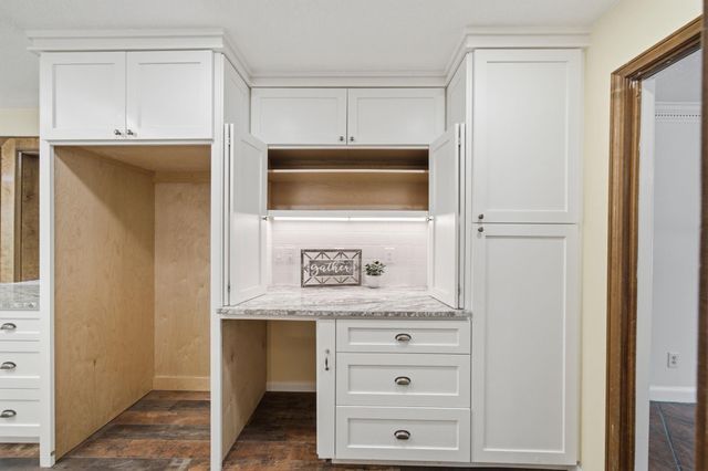 12030 Laneview Drive, Houston, TX 77070