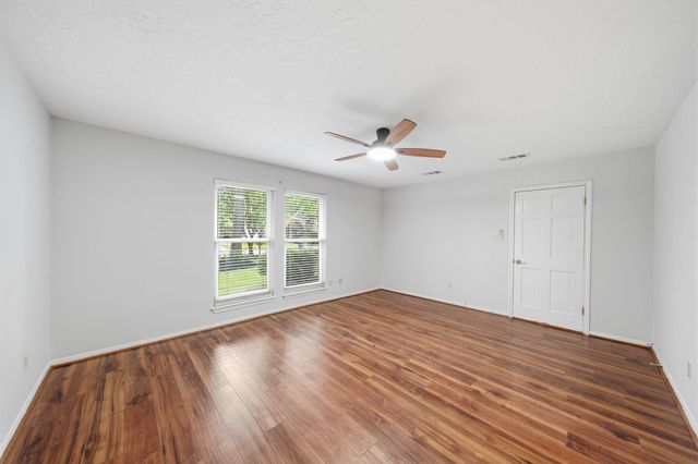 12030 Laneview Drive, Houston, TX 77070