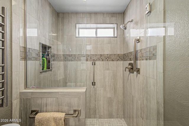 6425 W MISSION Lane, Glendale, AZ 85302