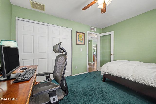 6425 W MISSION Lane, Glendale, AZ 85302