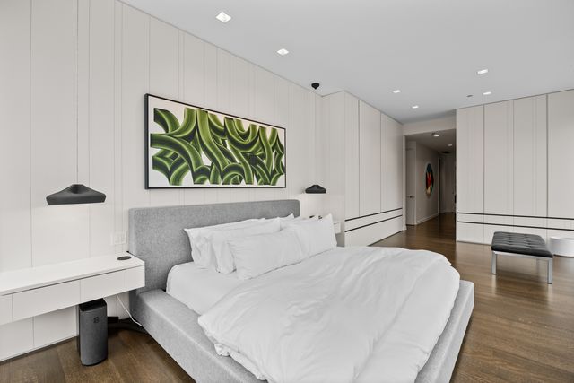 4 E Elm Street 12S, Chicago, IL 60611