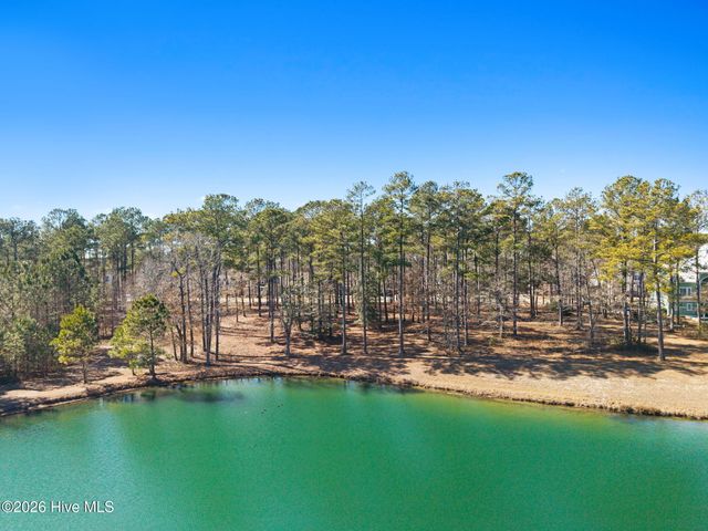 507 Hearthside Drive SE, Bolivia, NC 28422