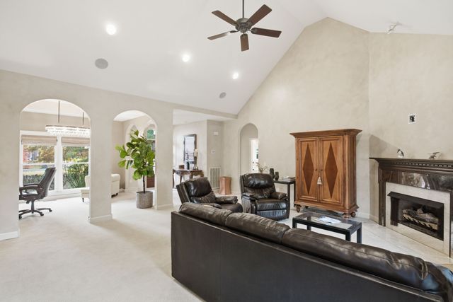 213 Bradshaw Rd, Lebanon, TN 37087