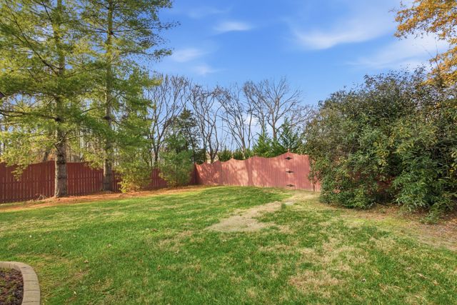 213 Bradshaw Rd, Lebanon, TN 37087