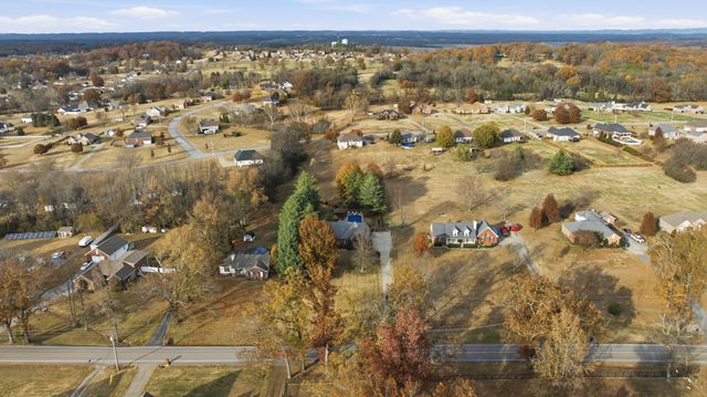 213 Bradshaw Rd, Lebanon, TN 37087