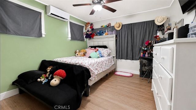 885 W Valley, Colton, CA 92324