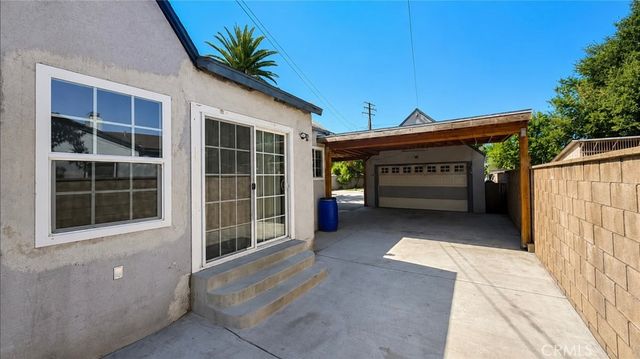 885 W Valley, Colton, CA 92324