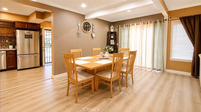 885 W Valley, Colton, CA 92324