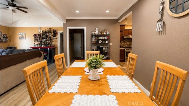 885 W Valley, Colton, CA 92324