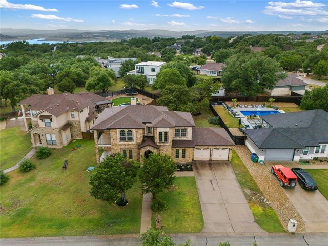 506 Lakeland CIR, Point Venture, TX 78645