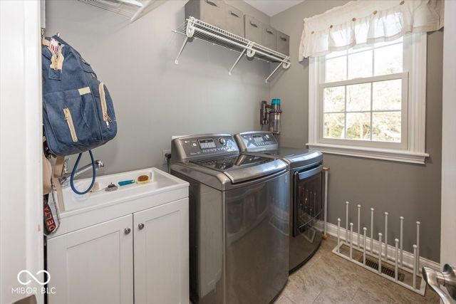 13698 Golden Ridge Lane, Fishers, IN 46055