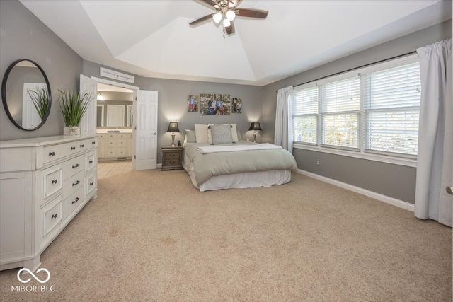 13698 Golden Ridge Lane, Fishers, IN 46055