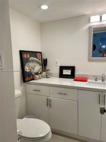 8400 Byron Ave 4F, Miami Beach, FL 33141