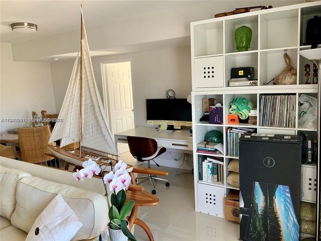 8400 Byron Ave 4F, Miami Beach, FL 33141