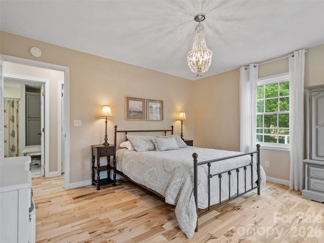 189 Poverty Branch Road, Barnardsville, NC 28709