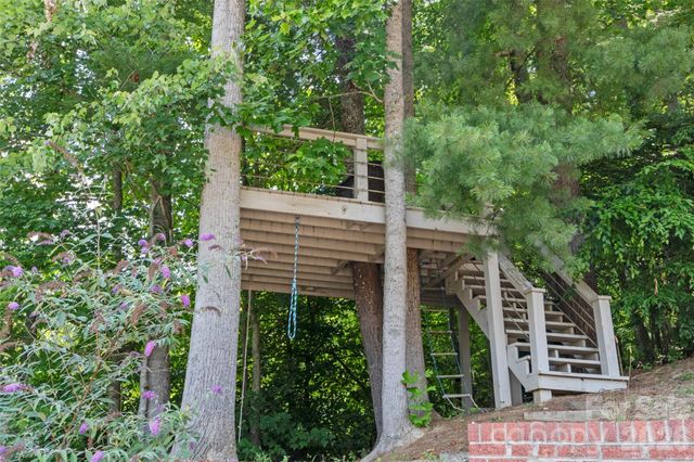 189 Poverty Branch Road, Barnardsville, NC 28709