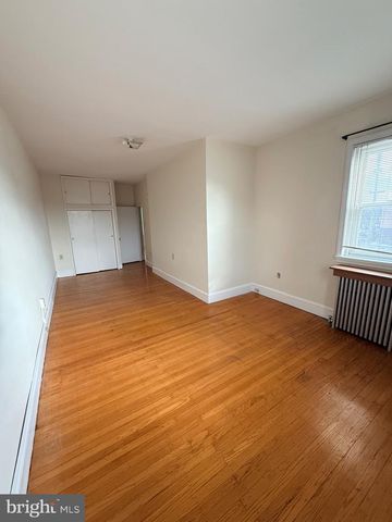 330-32 E GIRARD AVE, Philadelphia, PA 19125