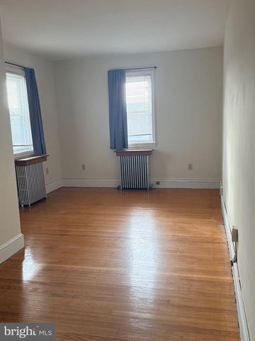 330-32 E GIRARD AVE, Philadelphia, PA 19125