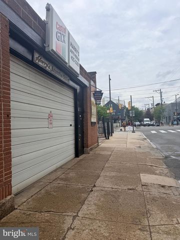 330-32 E GIRARD AVE, Philadelphia, PA 19125