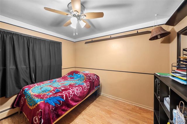 7125 Highview Street, Dearborn Heights, MI 48127