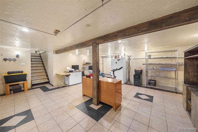 7125 Highview Street, Dearborn Heights, MI 48127