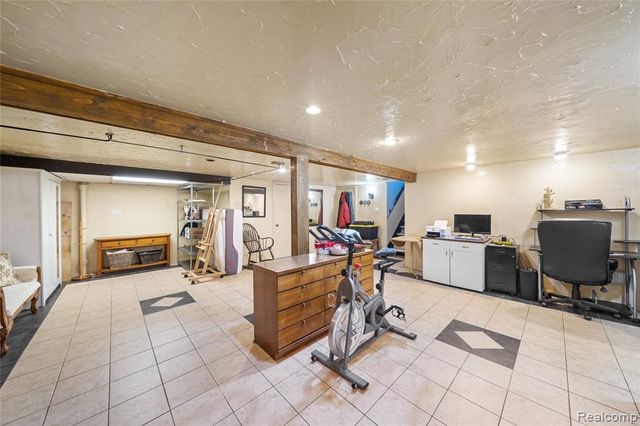 7125 Highview Street, Dearborn Heights, MI 48127