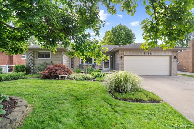 7125 Highview Street, Dearborn Heights, MI 48127